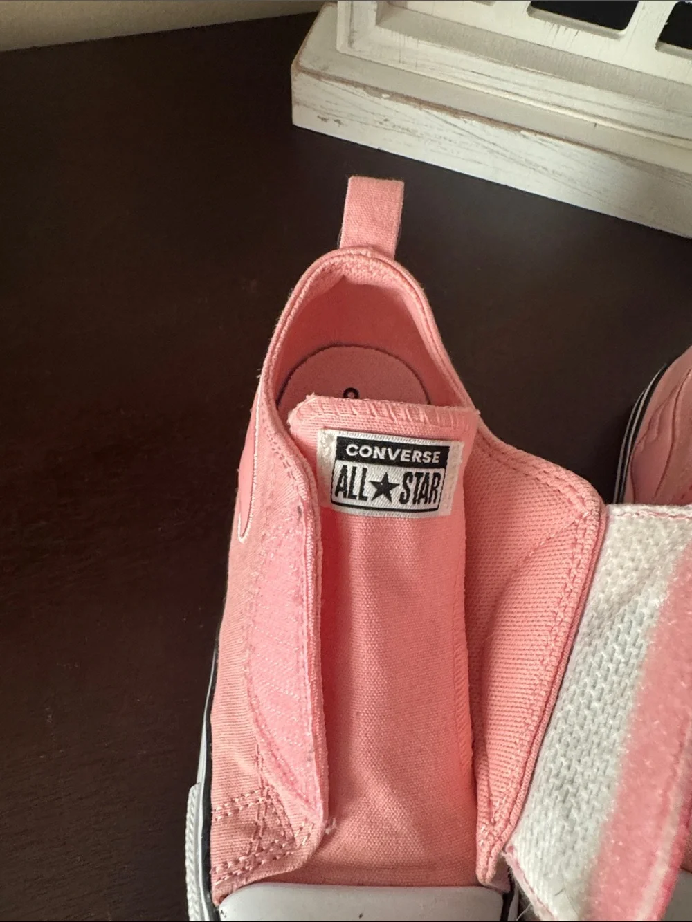 Converse Kids Pink Flamingo Slip-On Sneakers with White Soles size kids 10